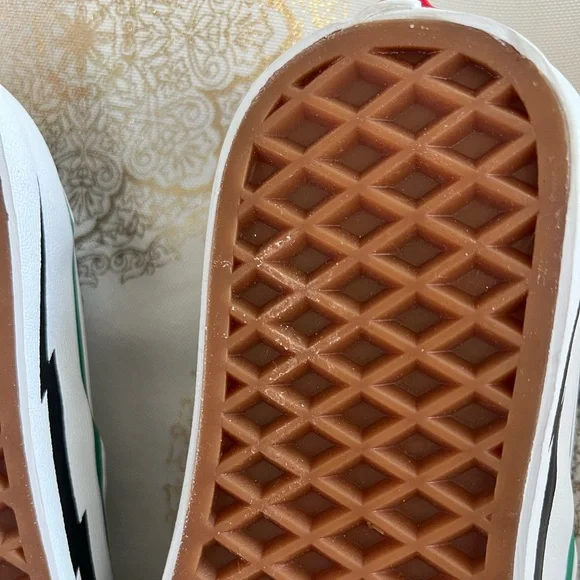 Vans 🖤 - Picture 5 of 9